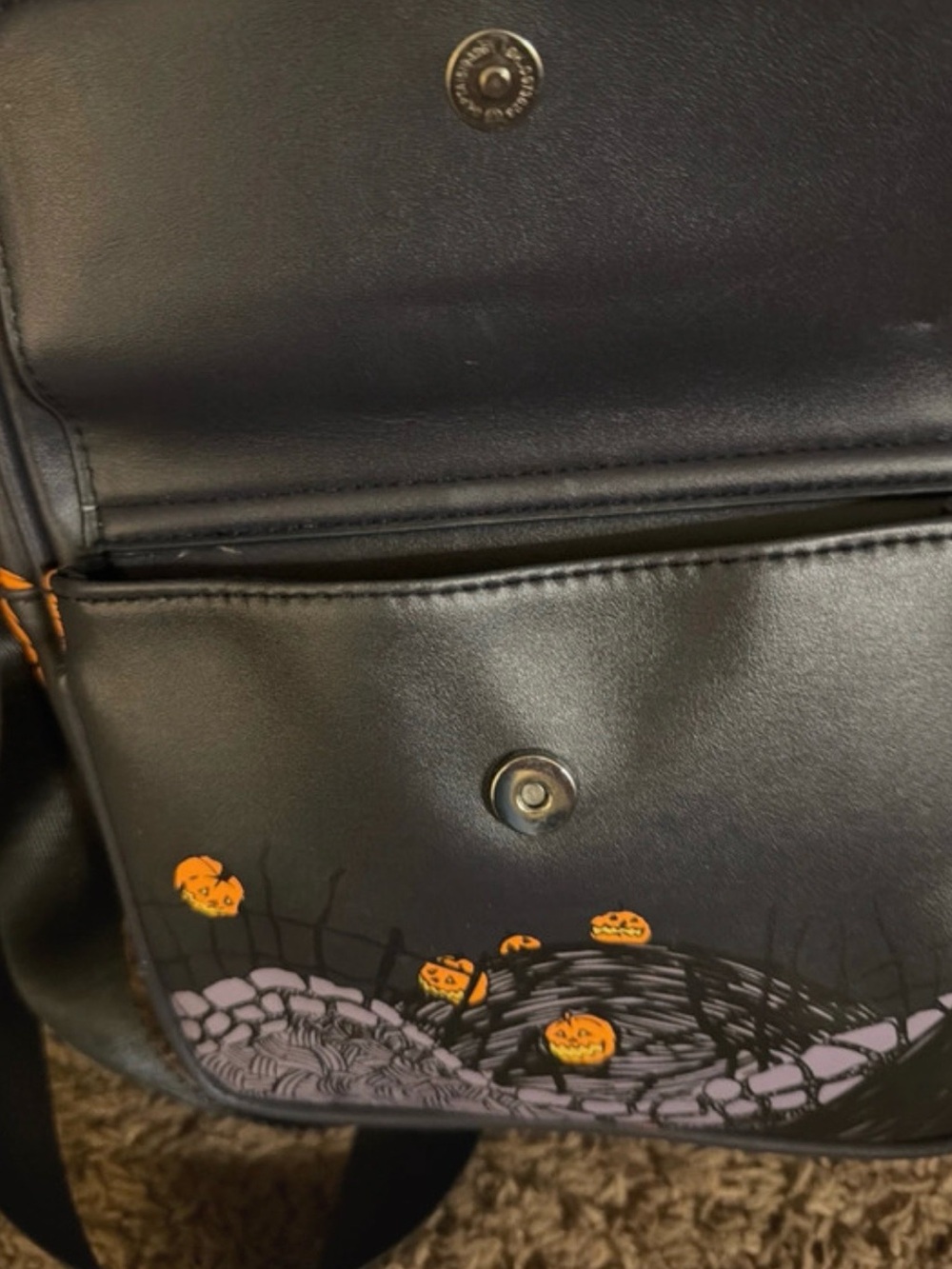 Nightmare Before Christmas Crossbody - Picture 4 of 4